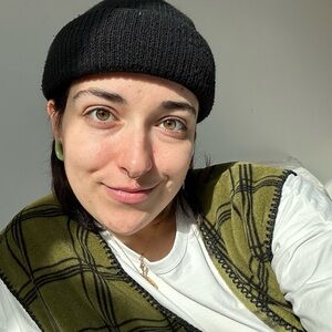 Meet your Posher, Miel